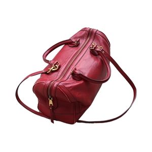Red Banana Republic purse